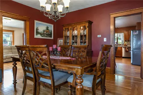 31 Edward St, Coventry, RI 02816 photo 11
