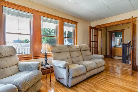 31 Edward St, Coventry, RI 02816 photo 9