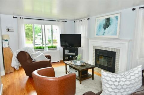 10 Lancaster Ave, Warwick, RI 02886 photo 13