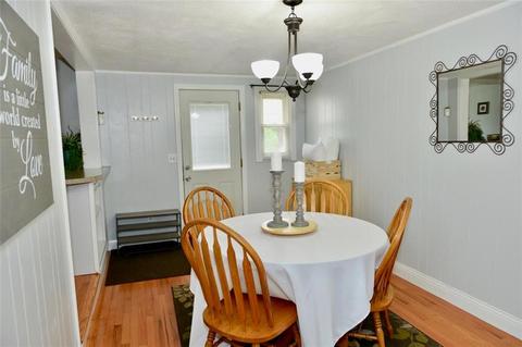 10 Lancaster Ave, Warwick, RI 02886 photo 5