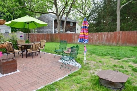 10 Lancaster Ave, Warwick, RI 02886 photo 33