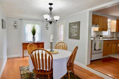 10 Lancaster Ave, Warwick, RI 02886 photo 3