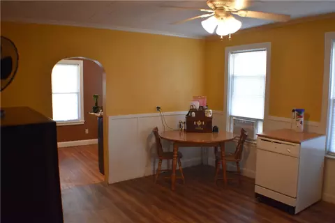 23 Dewey St, Woonsocket, RI 02895 photo 8