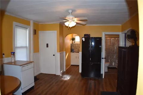 23 Dewey St, Woonsocket, RI 02895 photo 9