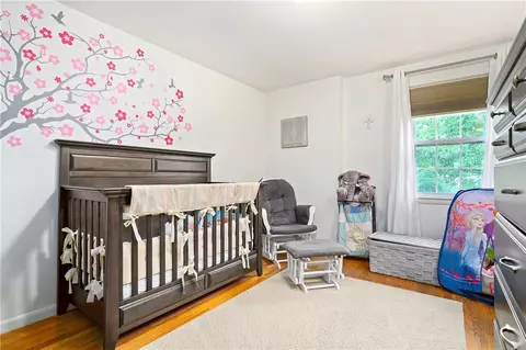 22 Dedham Rd, Warwick, RI 02888 photo 17