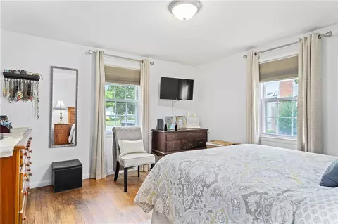 22 Dedham Rd, Warwick, RI 02888 photo 18