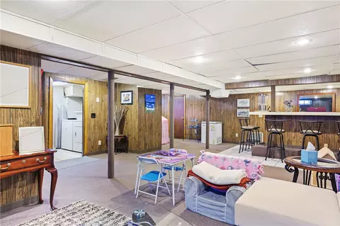 22 Dedham Rd, Warwick, RI 02888 photo 26