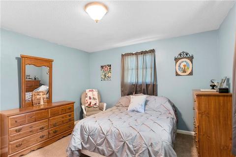 30 Longfellow Dr, Coventry, RI 02816 photo 17