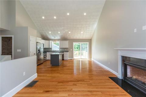 282 Lake Dr, Glocester, RI 02814 photo 8