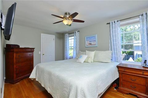 22 Circle Dr, Riverside, RI 02915 photo 13