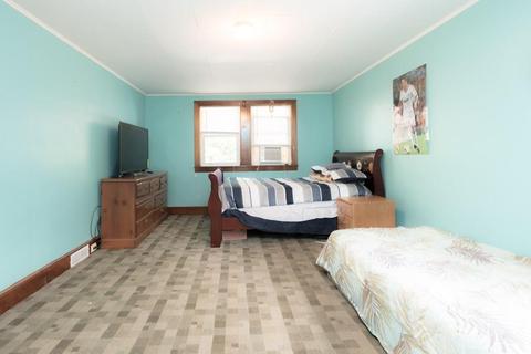 183 Transit St, Woonsocket, RI 02895 photo 14