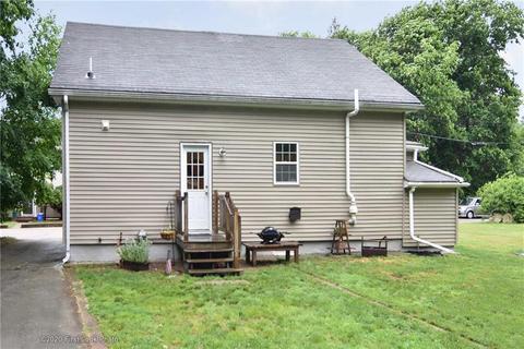 25 Bates Ave, Coventry, RI 02816 photo 16