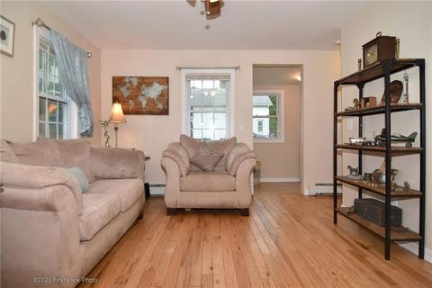 25 Bates Ave, Coventry, RI 02816 photo 4