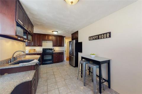 12 Prudence Ct, Warwick, RI 02888 photo 10