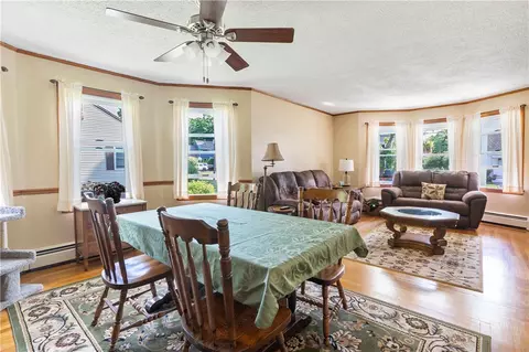 31 West St, Warwick, RI 02886 photo 12