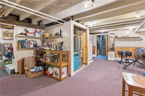 31 West St, Warwick, RI 02886 photo 25
