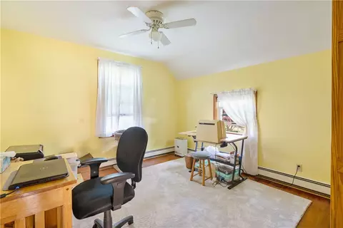 31 West St, Warwick, RI 02886 photo 20