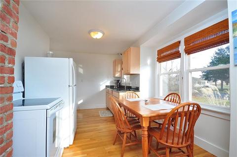 9 Champlin Dr, Westerly, RI 02891 photo 7