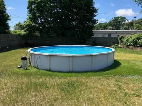 25 Potter St, Coventry, RI 02816 photo 5
