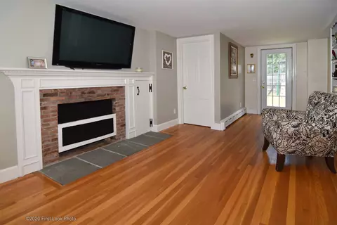 1173 Centerville Rd, Warwick, RI 02886 photo 4