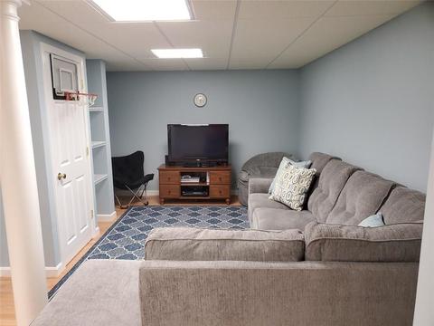 6 Seabury Dr, Westerly, RI 02891 photo 47