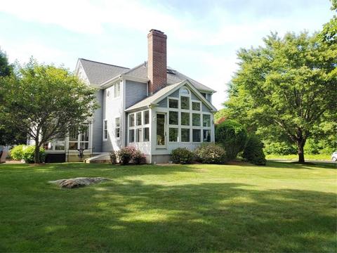 6 Seabury Dr, Westerly, RI 02891 photo 3