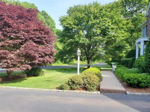 6 Seabury Dr, Westerly, RI 02891 photo 8