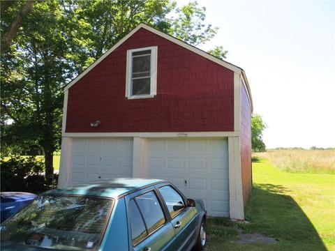 19 Serpentine Rd, Warren, RI 02885 photo 3