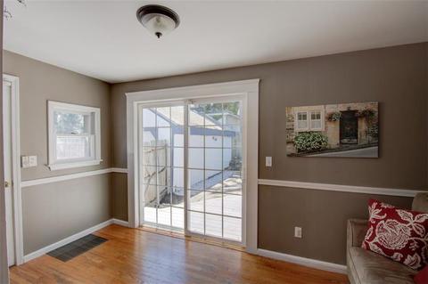 21 Mapleton St, Cranston, RI 02910 photo 6
