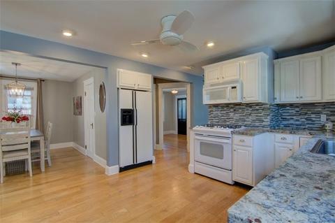 21 Mapleton St, Cranston, RI 02910 photo 13