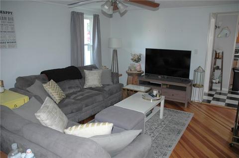 19 Maple St, Warren, RI 02885 photo 6
