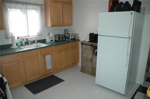 19 Maple St, Warren, RI 02885 photo 8