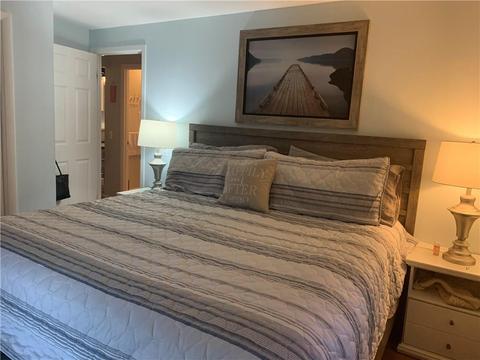 6 Ormond Dr, East Providence, RI 02915 photo 8