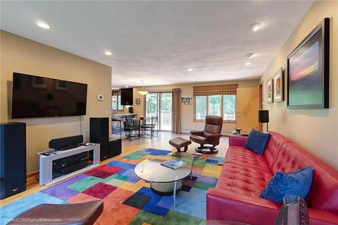 56 Martingale Dr, Warwick, RI 02886 photo 19