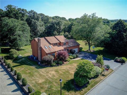 56 Martingale Dr, Warwick, RI 02886 photo 49