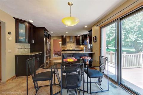 56 Martingale Dr, Warwick, RI 02886 photo 15