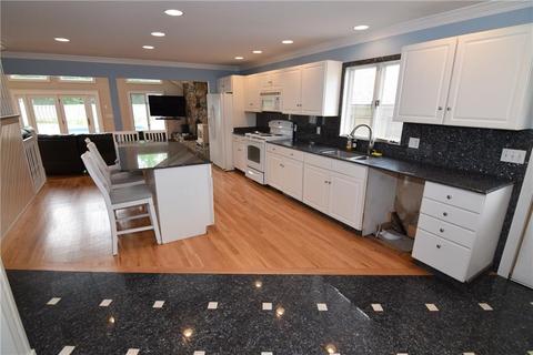 7 Benjamin St, Westerly, RI 02891 photo 9