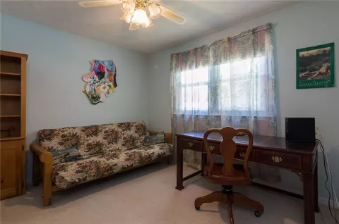 18 Hackman Pl, Warwick, RI 02889 photo 21