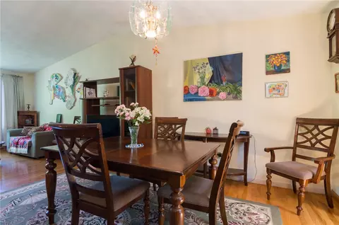 18 Hackman Pl, Warwick, RI 02889 photo 11