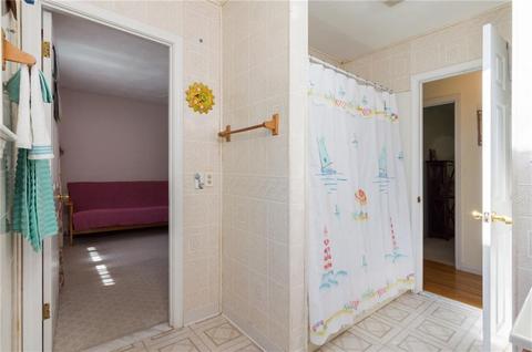18 Hackman Pl, Warwick, RI 02889 photo 17