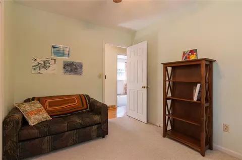 18 Hackman Pl, Warwick, RI 02889 photo 25