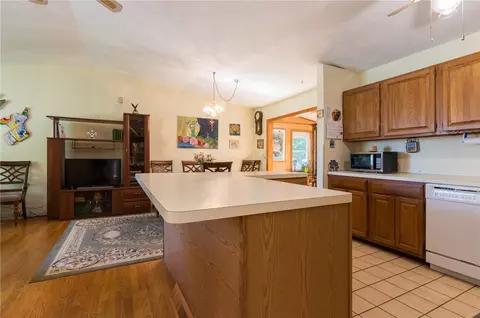18 Hackman Pl, Warwick, RI 02889 photo 6