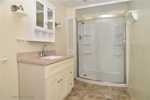 44 Pender Ave, Warwick, RI 02889 photo 14