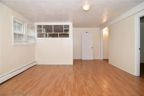 44 Pender Ave, Warwick, RI 02889 photo 9