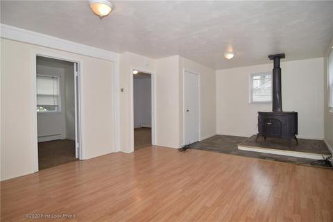 44 Pender Ave, Warwick, RI 02889 photo 7