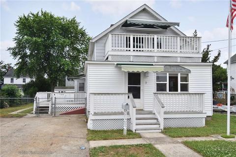 44 Pender Ave, Warwick, RI 02889 photo 3