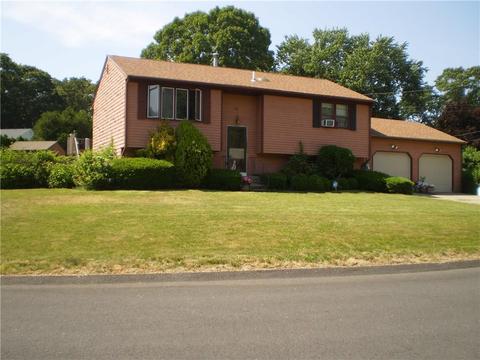 25 Crescendo Dr, Warwick, RI 02889 photo 1