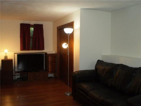 25 Crescendo Dr, Warwick, RI 02889 photo 32