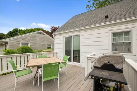 54 Deacon Ave, Warwick, RI 02886 photo 17