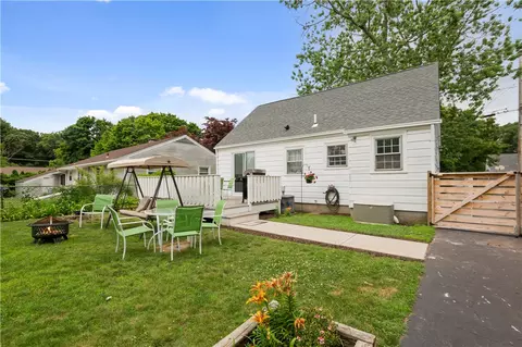 54 Deacon Ave, Warwick, RI 02886 photo 16